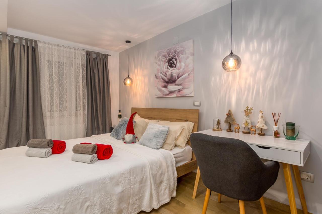 Lavanda Maslina - New Luxury Apartments Pula Exterior photo